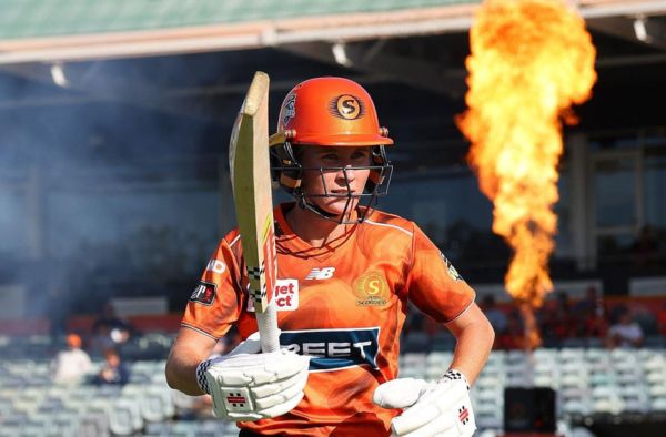 Beth Mooney Extends Record with Tenth 400-Run WBBL Season