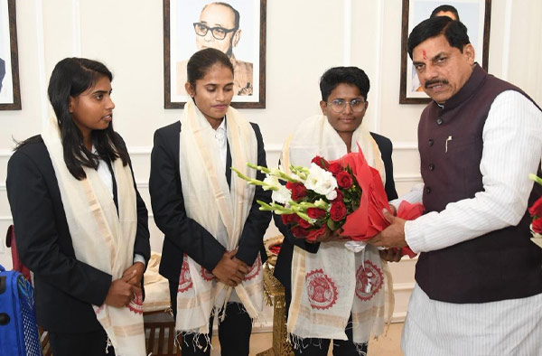 Blind Women Cricketers from Madhya Pradesh Honoured with INR 25 Lakh Each Cash Prize