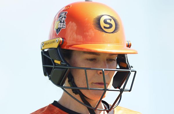 Katie Mack Celebrates 150th WBBL Game as Perth Scorchers Edge Closer to Knockouts