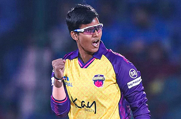Deepti Sharma Hat-Trick: UP Warriorz v Delhi Capitals (2024)