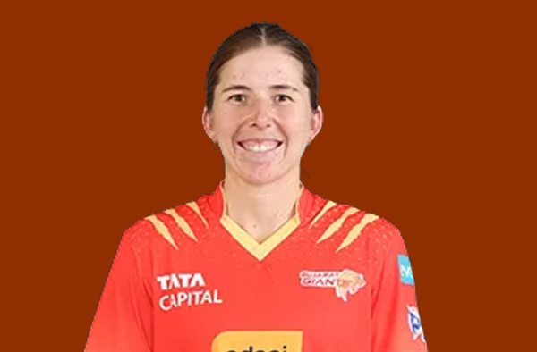 Georgia Wareham for Gujarat Giants