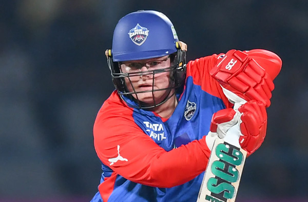 Delhi Capitals' Lizelle Lee Fined and Handed Demerit Point After On-Field Incident Against Mumbai Indians