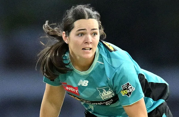 Lucy Hamilton for Brisbane Heat in WBBL