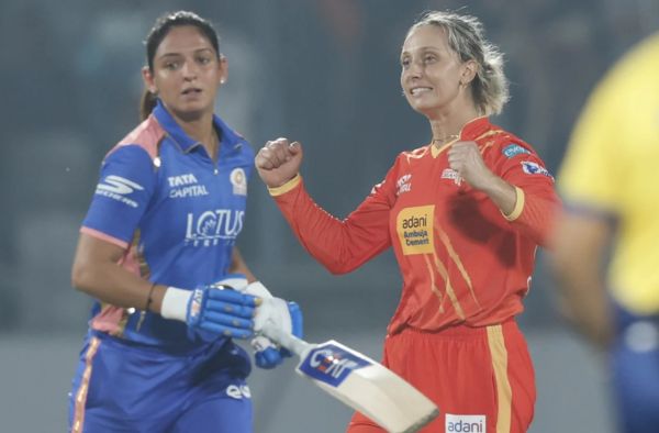 Fan Reactions: Heartbreak for Harmanpreet Kaur, History for Gujarat Giants Over Mumbai Indians