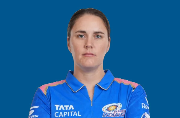 Nat Sciver-Brunt for Mumbai Indians