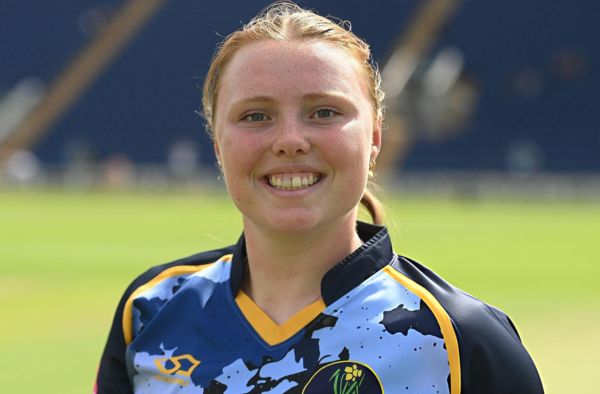 Hampshire Extend Contract of Rising Seamer Poppy Tulloch Until 2027