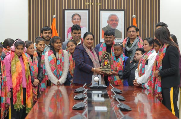 Delhi CM Rekha Gupta Felicitates Indian Blind Women's Team After Historic T20 World Cup Win