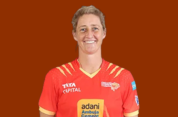 Sophie Devine for Gujarat Giants