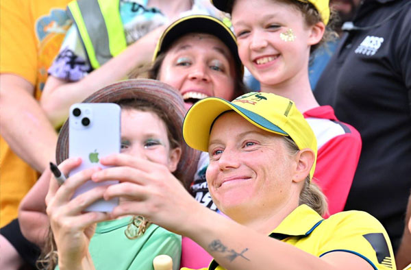 "End of an Era," Fans React as Alyssa Healy Announces Retirement
