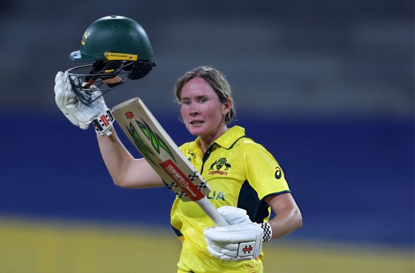 Australia's Beth Mooney Joins Elite Company with 3000 ODI, 7000 International Runs