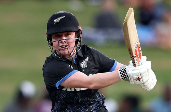 Georgia Plimmer Ruled Out of Zimbabwe T20Is with Shoulder Injury; Replacement Named