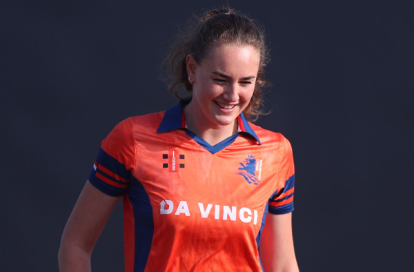  Iris Zwilling of Netherlands warms up ahead of the ICC Women's T20 World Cup 2026 Qualifier