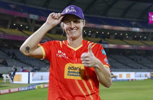Top 5: Leading Wicket-Takers in WPL and Purple Cap Standings Explained