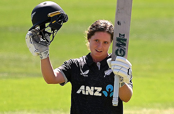 Brooke Halliday Celebrates 100th International Cap as New Zealand Sweep Zimbabwe. PC: Getty