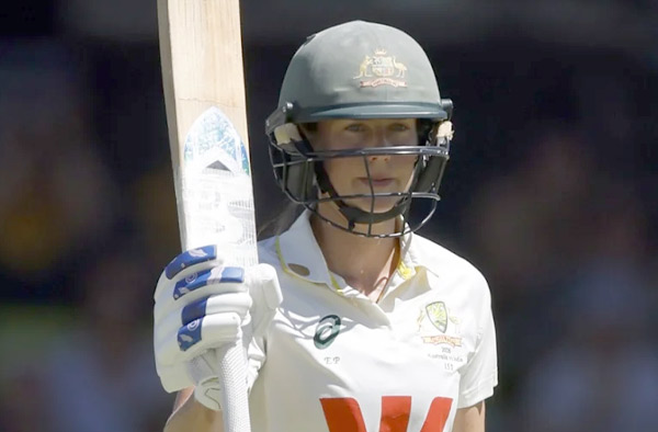 Ellyse Perry Surpasses 1000 Test Runs to Become Australia's Top Scorer