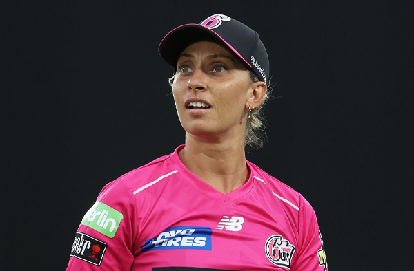 Ashleigh Gardner Wins Sydney Sixers Player of the Season Award in WBBL 2025-26