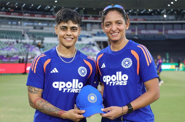 Kashvee Gautam Makes T20I Debut for India Women in 1st T20I Against South Africa