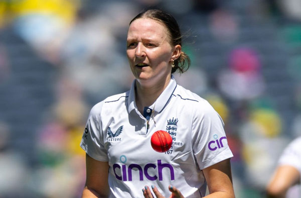 "Stop Smiling": The Charlotte Edwards Advice That Fuels Lauren Filer's Rise