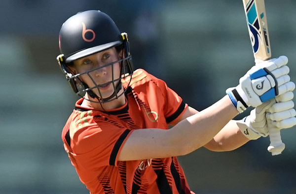 Orla Prendergast Hits Unbeaten 69 as The Blaze Beat Essex Women by Three Wickets at Chelmsford