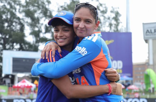 Anushka Sharma Makes India Debut in 2nd T20I Against South Africa in Durban