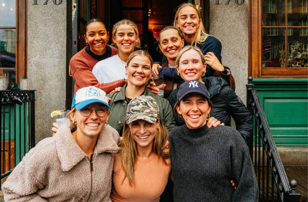 Australia Women Take Cricket to New York Streets Ahead of T20 World Cup 2026. PC: auswomencricket / IG
