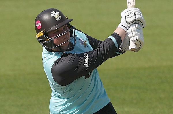Bryony Smith's 71 off 35 Balls Fires Surrey Women Past Lancashire in Six-Wicket Win