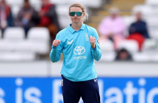 Charlie Dean Reaches 150 International Wickets for England Women at 25