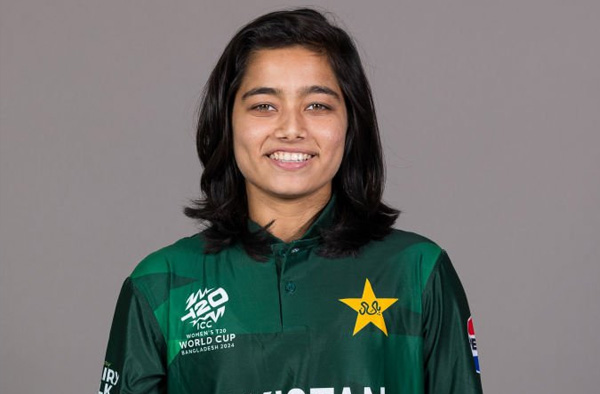Fatima Sana – 15 Balls vs Zimbabwe, 2026