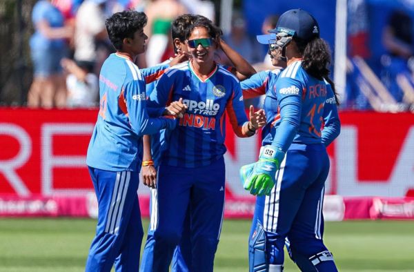Harmanpreet Kaur Reaches 4000 T20I Runs, Becomes Second Indian Woman to Hit Milestone