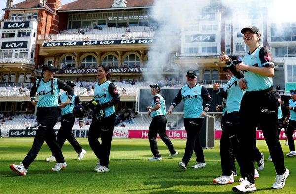 Surrey Women Continue Dominant Run with Four-Wicket Win Over Yorkshire