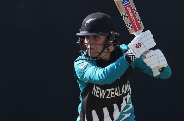 Amelia Kerr Smashed 61 as New Zealand Women Chased Down 184 to Beat South Africa by 5 Wickets