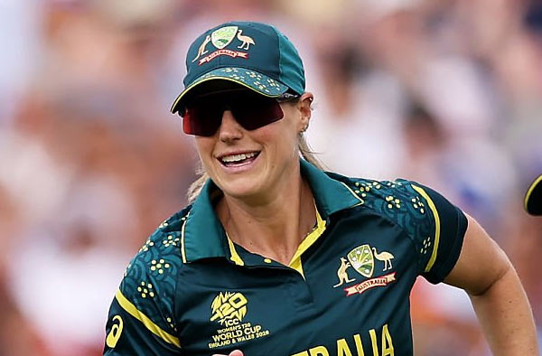 Ellyse Perry Reveals Key to Australia's Successful Chase Against India in Women's T20 World Cup