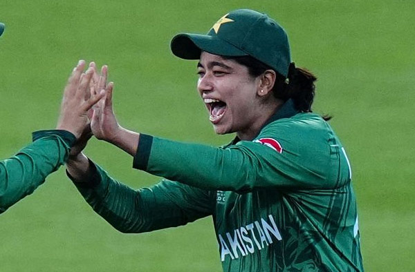 Fans React as Fatima Sana's All-Round Heroics Almost Stun South Africa in T20 World Cup Thriller