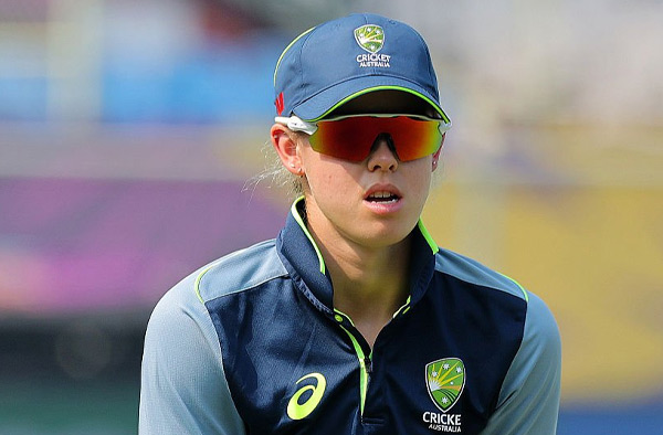 Australia Hopeful Phoebe Litchfield Will Recover in Time for Women's T20 World Cup Opener
