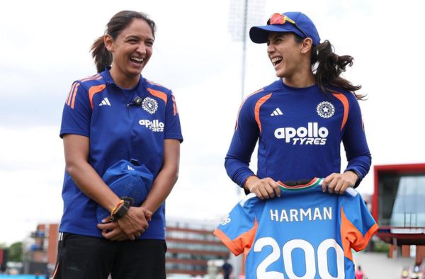 "She's Battled Through a Lot of Pain": Smriti Mandhana Hails Harmanpreet Kaur's Historic 200th T20I