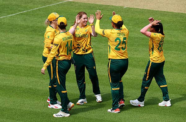 Fans React as South Africa Women Hold Nerve to Defeat Bangladesh by Four Wickets in Must-Win