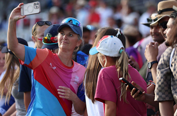 Charlotte Edwards Says England Have Won Back Fans Despite Women's T20 World Cup Final Loss