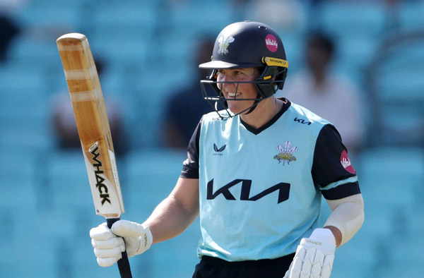 Laura Harris' Blazing 81 Powers Surrey Women to Six-Wicket Win Over Warwickshire