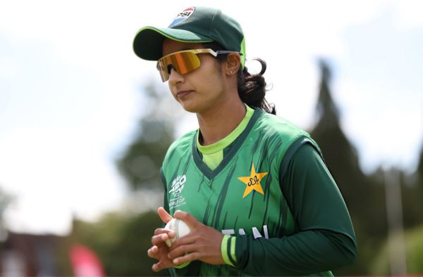 Nashra Sandhu Joins Pakistan's 200-Wicket Club in Landmark International Milestone
