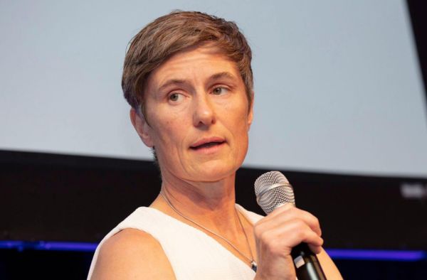 Claire Taylor Reflects on the Transformation of Women's Cricket Since Her Playing Days