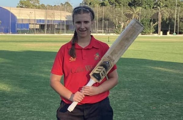 Lucy Barnett Hits Unbeaten 71 as Isle of Man Women Chase Down Romania's 127 to Win by Three Wickets