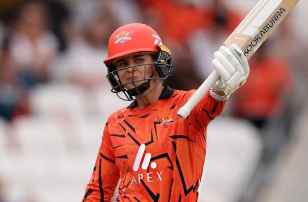 Phoebe Litchfield's 55 Powers Sunrisers Leeds Women to Six-Wicket Win Over Welsh Fire