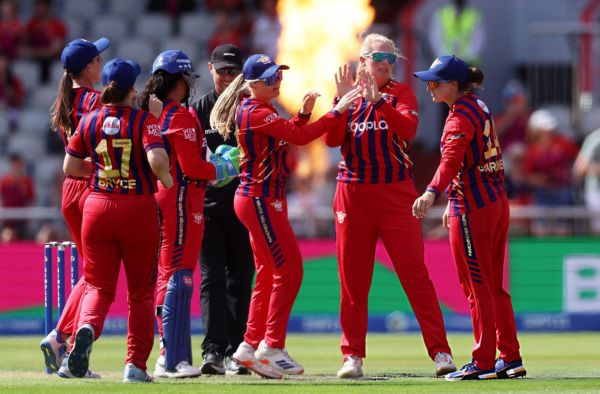 Sophie Ecclestone's Stunning Spell Helps Manchester Super Giants Women Defeat MI London by Six Wickets