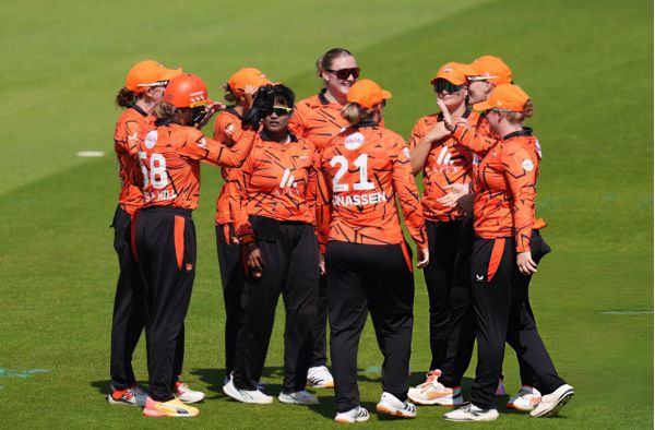Sunrisers Leeds Beat Southern Brave to Reach Women's Hundred Final Against Trent Rockets