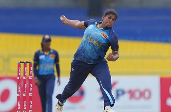 Sri Lanka’s Dewmi Vihanga Misses Asia Cup with Knee Injury, Nimasha Meepage Called Up