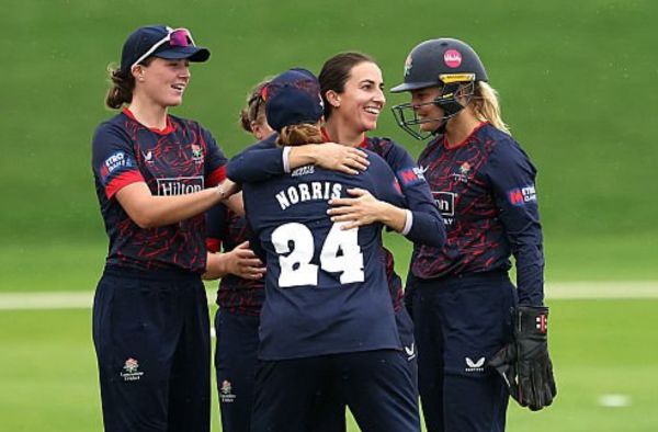 Essex Women Defend 241 to Beat Yorkshire by 8 Runs in Dramatic Clash