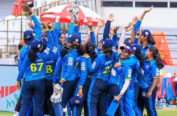 Godavari Golden Eagles Women Edge Amaravati E Champions by One Run in Thriller