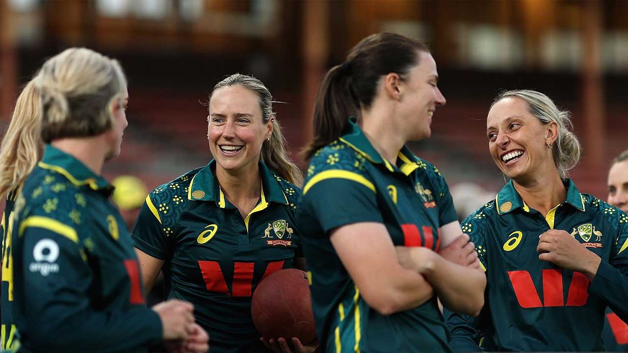 Australia Beat New Zealand by 2 Wickets in 1st T20I; Ellyse Perry Stars With 52. PC: Getty