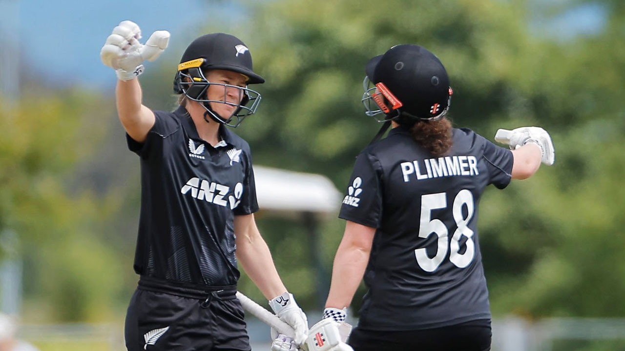 Georgia Plimmer and Maddy Green Set New Zealand Women’s Record Partnership vs Australia. PC: Getty