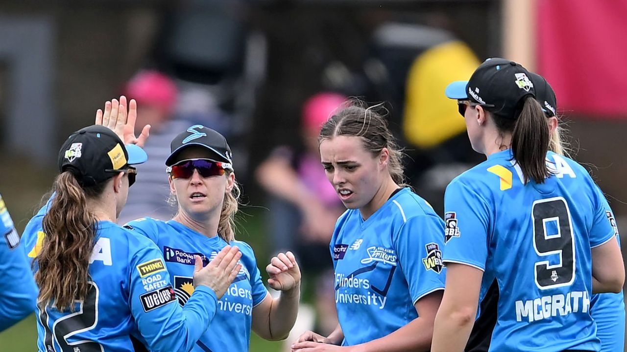 WBBL 12 Preview: Adelaide Strikers Squad, Key Players, Fixtures and Title Prospects